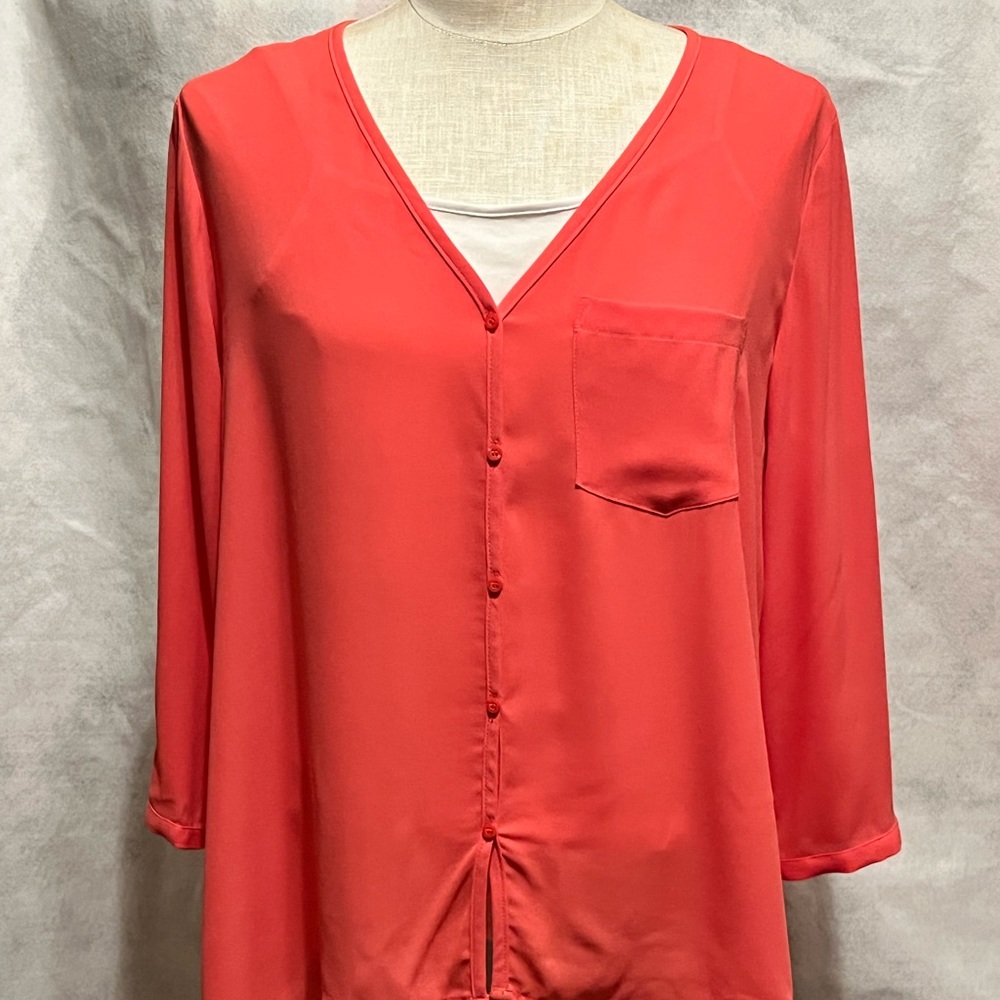 Winged-tailed Shirt w/3/4 length sleeves